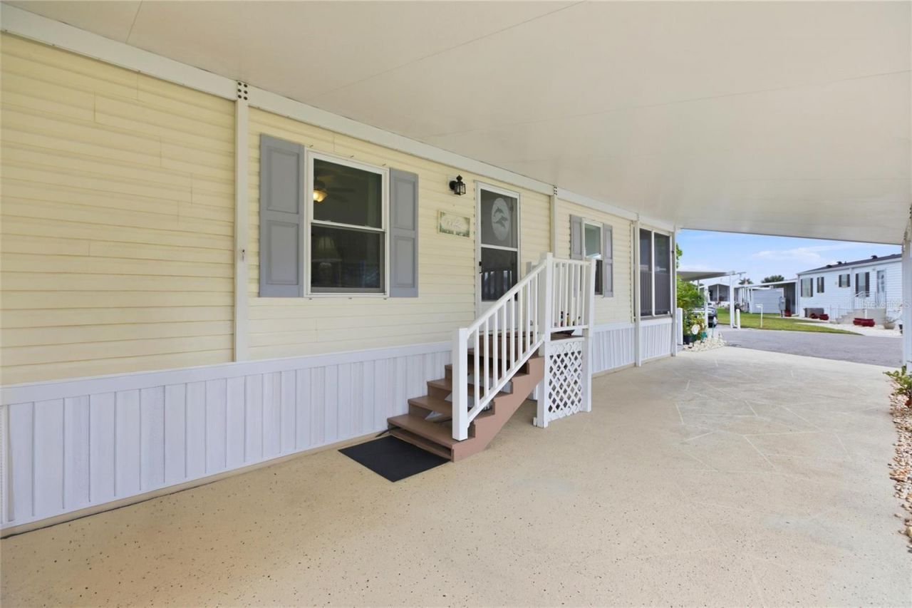 15 N Cardinal , Unit B15, Punta Gorda, FL 33950 Photo