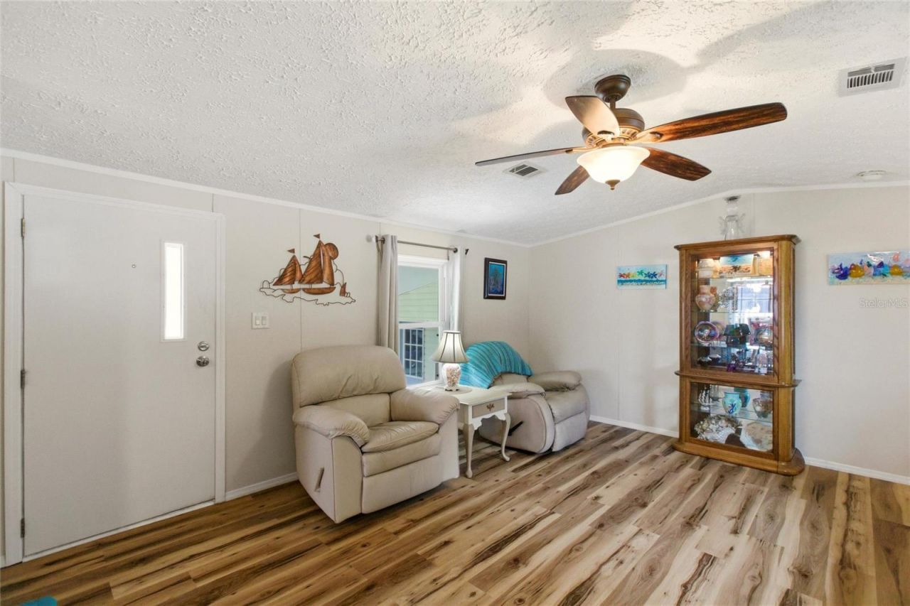 15 N Cardinal , Unit B15, Punta Gorda, FL 33950 Photo