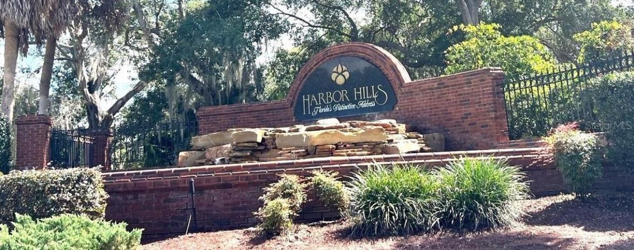 39654 Grove Heights, Lady Lake, FL 32159 Photo