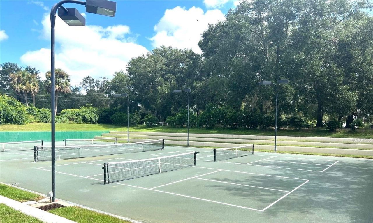 39654 Grove Heights , Lady Lake, FL 32159 Photo