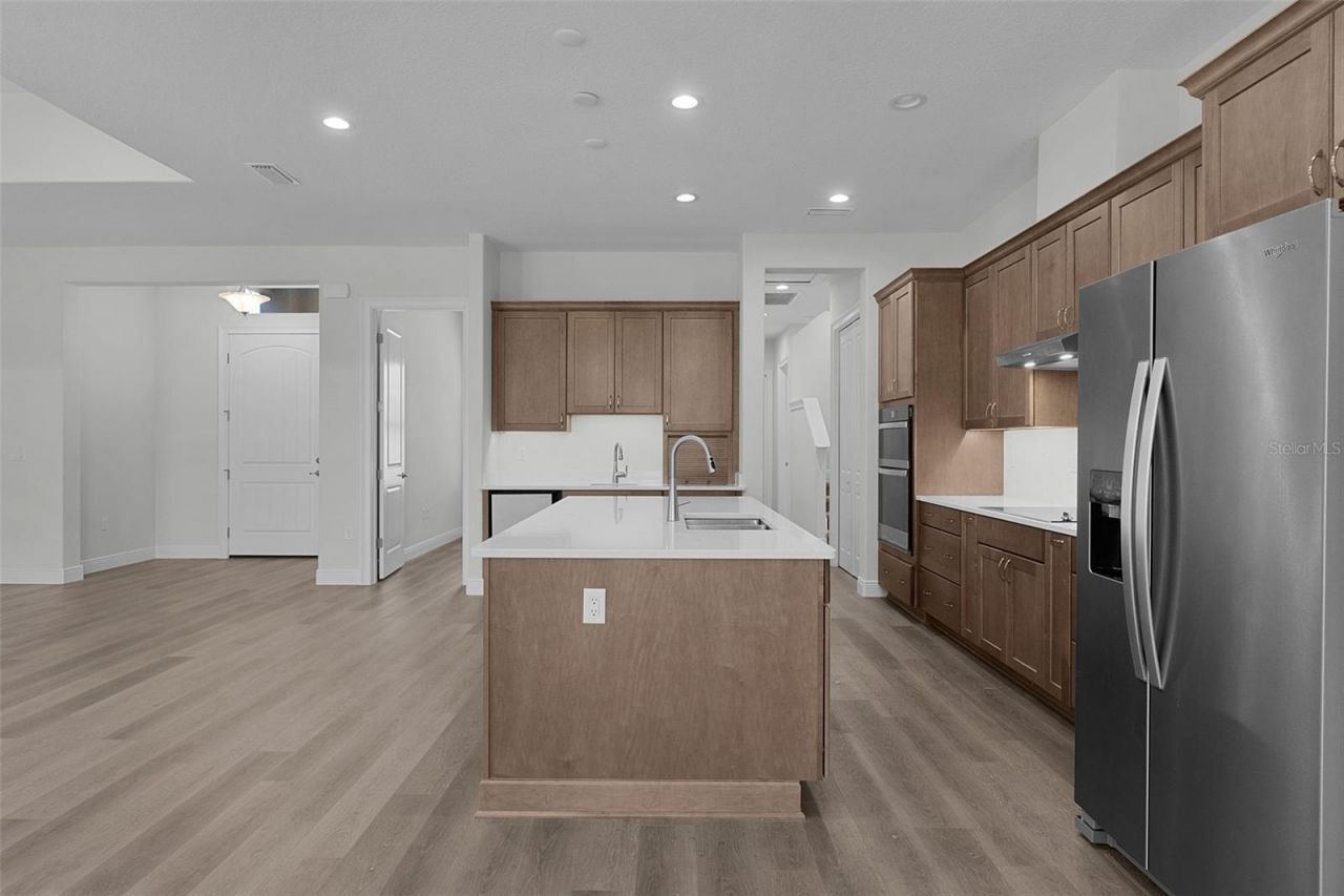 39654 Grove Heights , Lady Lake, FL 32159 Photo