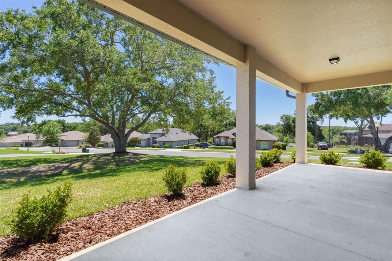 39654 Grove Heights, Lady Lake, FL 32159 Photo