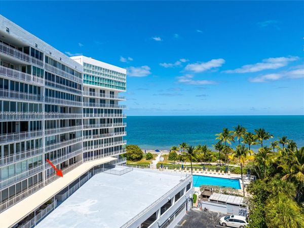 600 Grapetree Dr , Unit 3BS, Key Biscayne, FL 33149