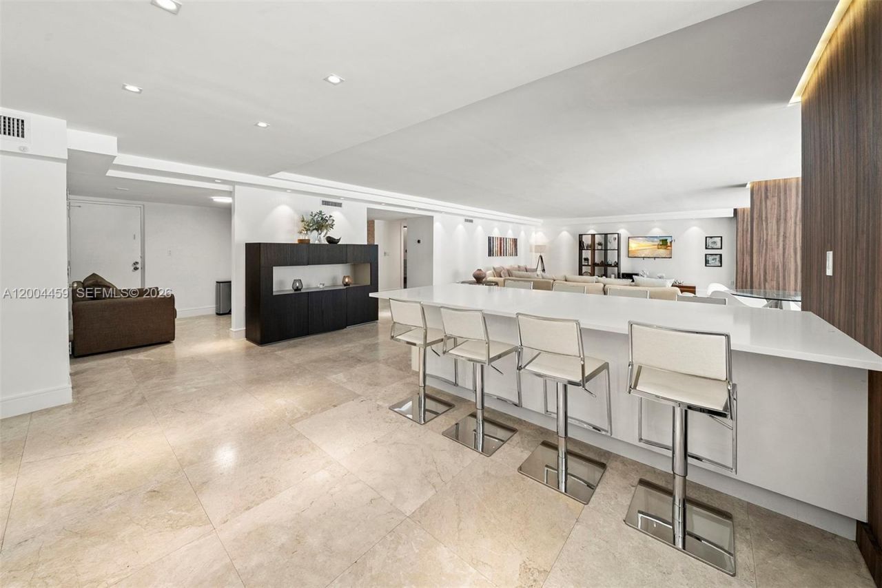 600 Grapetree Dr , Unit 3BS, Key Biscayne, FL 33149 Photo