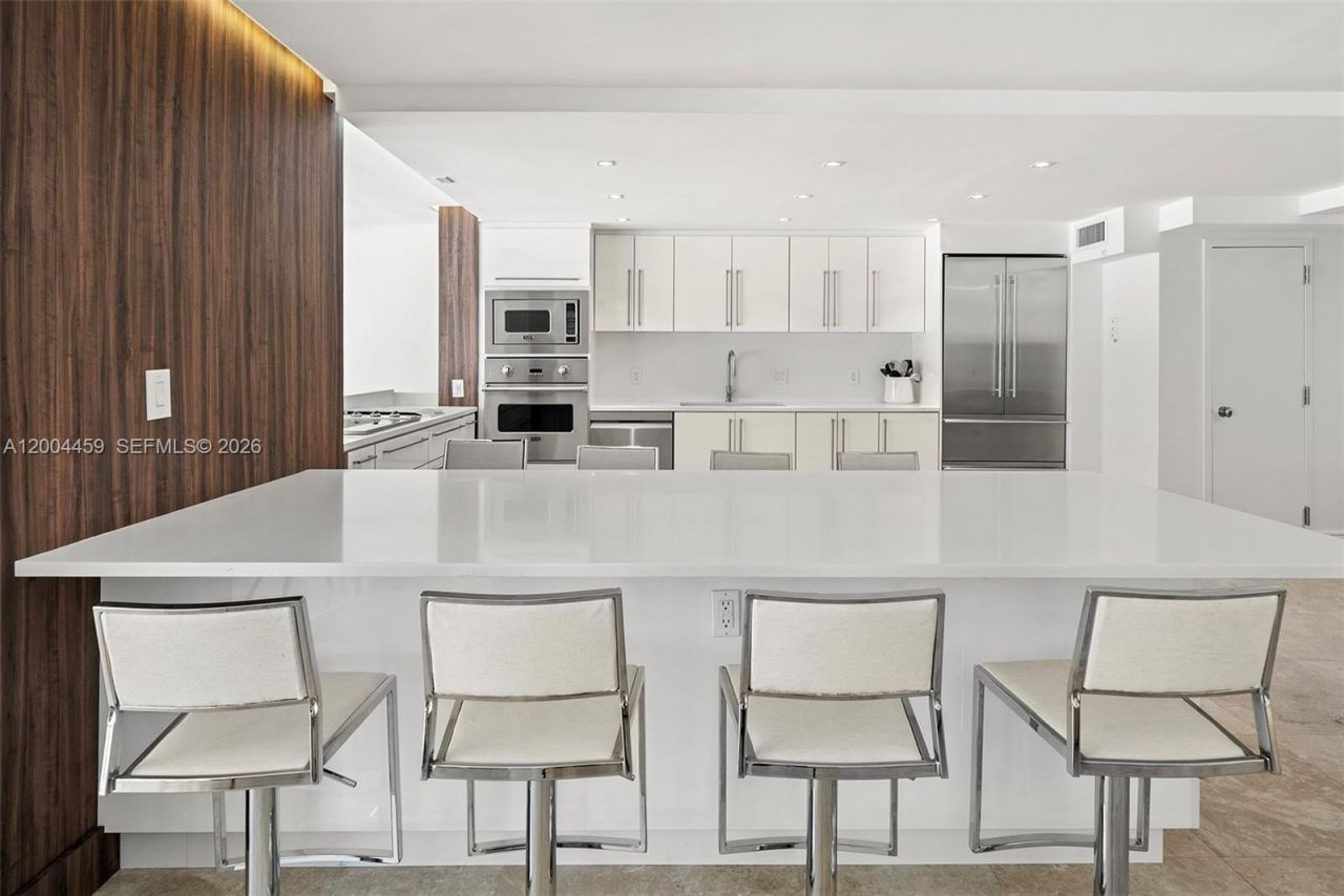 600 Grapetree Dr , Unit 3BS, Key Biscayne, FL 33149 Photo