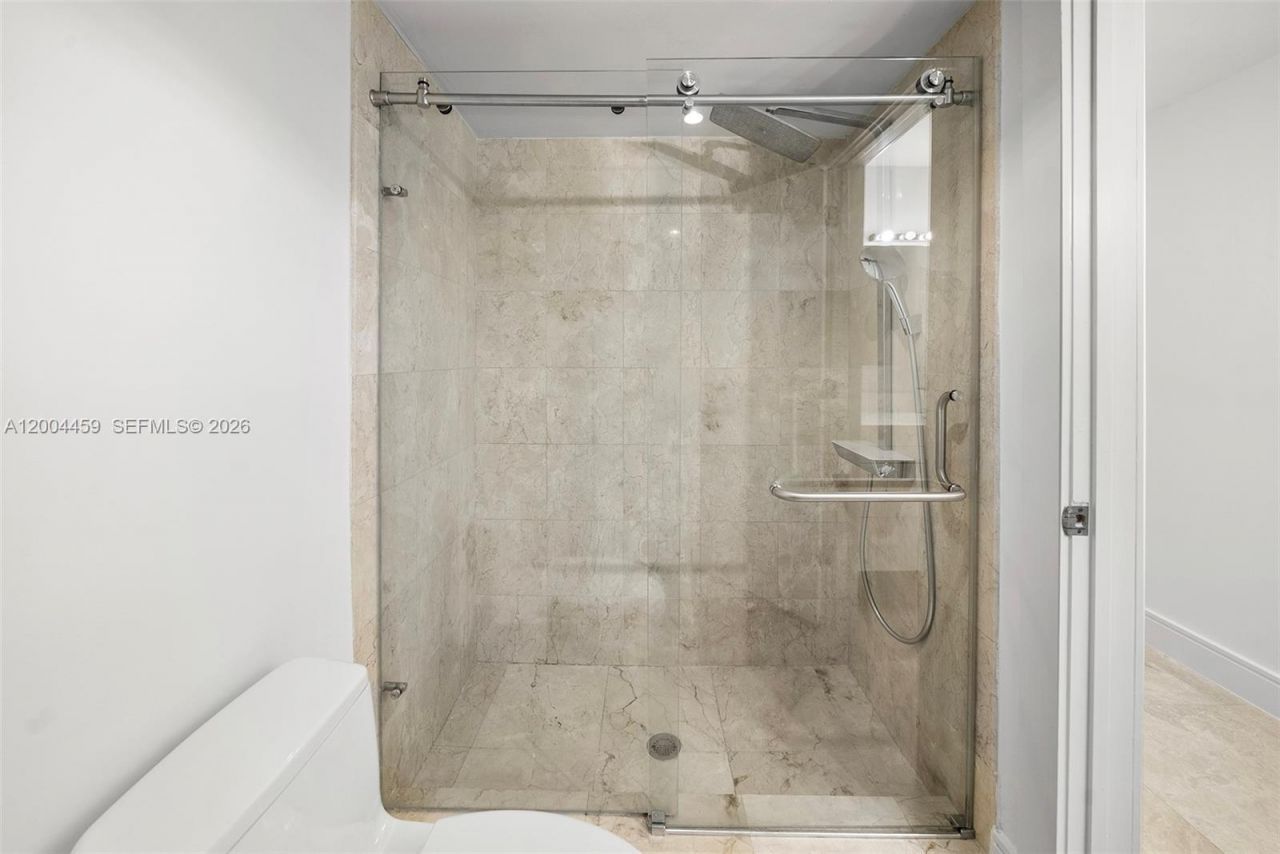 600 Grapetree Dr , Unit 3BS, Key Biscayne, FL 33149 Photo