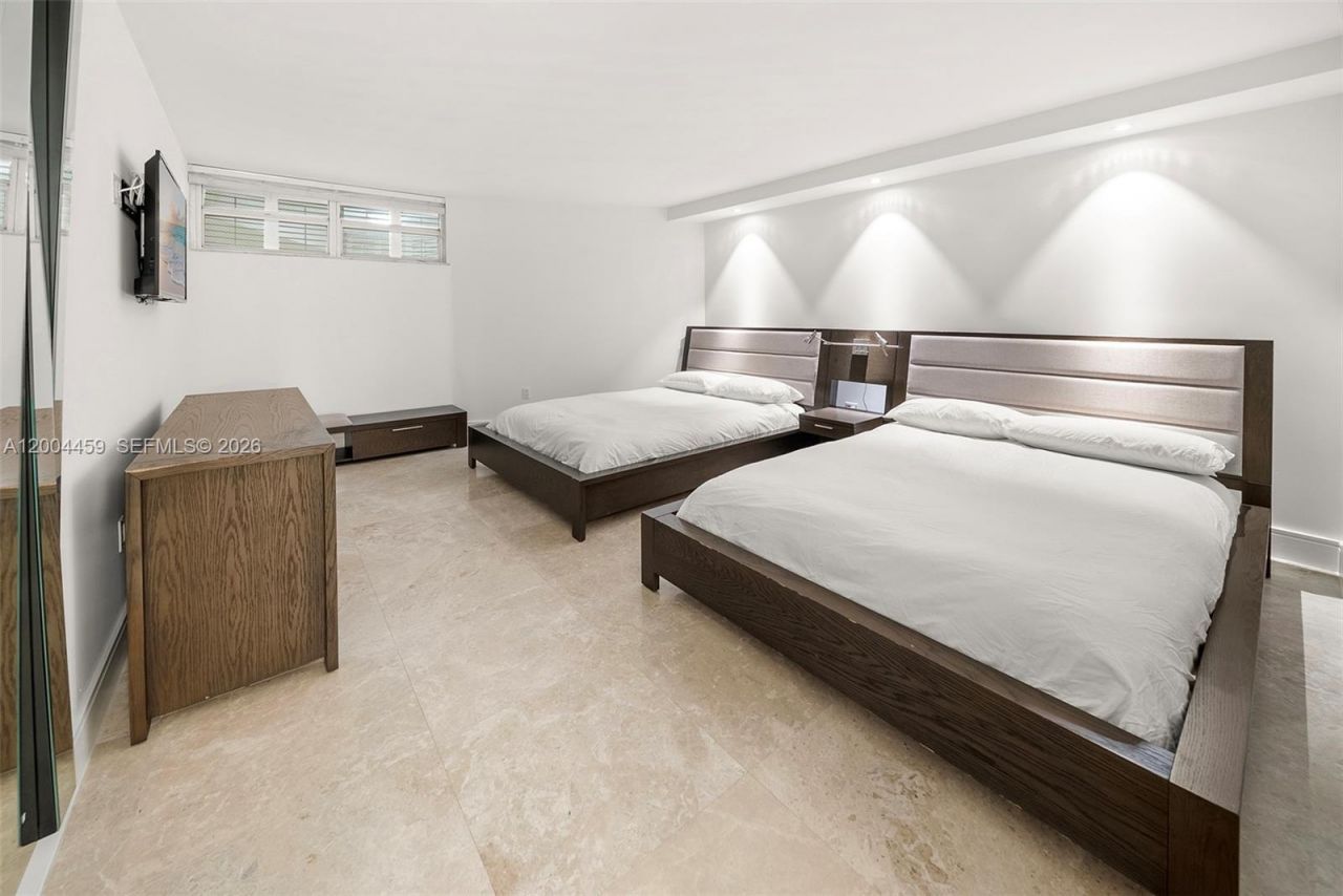 600 Grapetree Dr , Unit 3BS, Key Biscayne, FL 33149 Photo