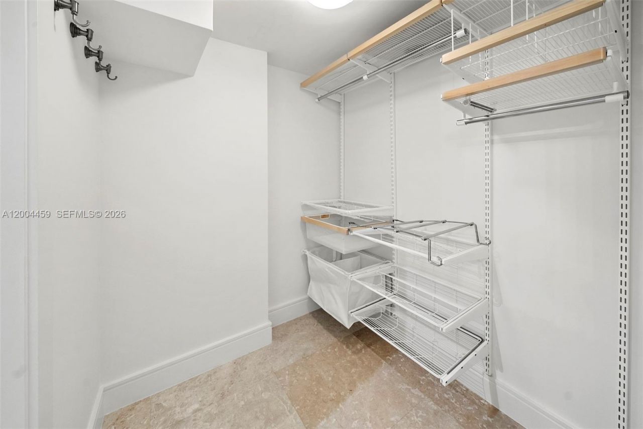 600 Grapetree Dr , Unit 3BS, Key Biscayne, FL 33149 Photo