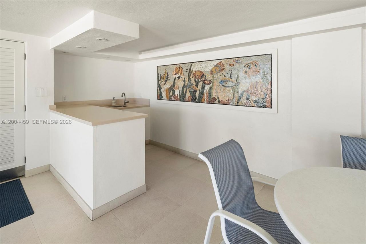 600 Grapetree Dr , Unit 3BS, Key Biscayne, FL 33149 Photo