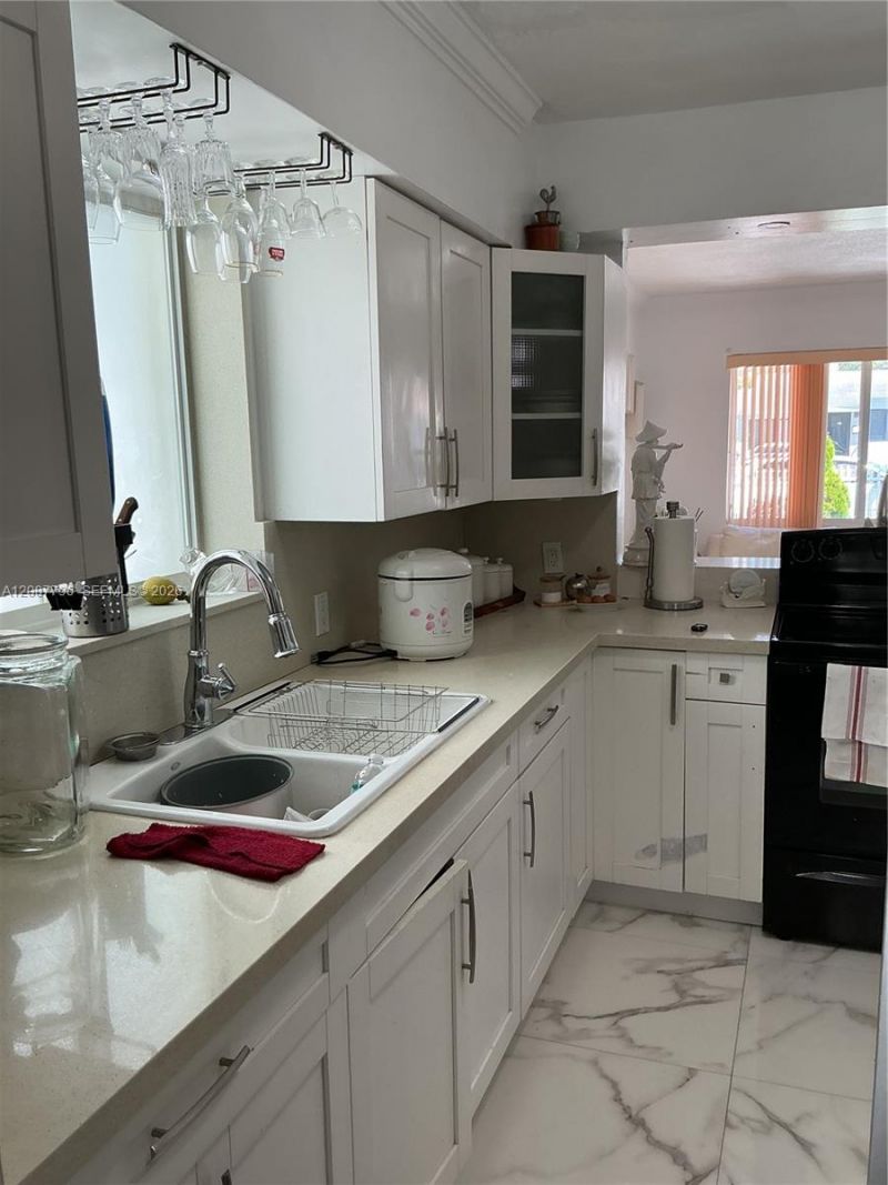 3630 SW 3rd St , Miami, FL 33135 Photo