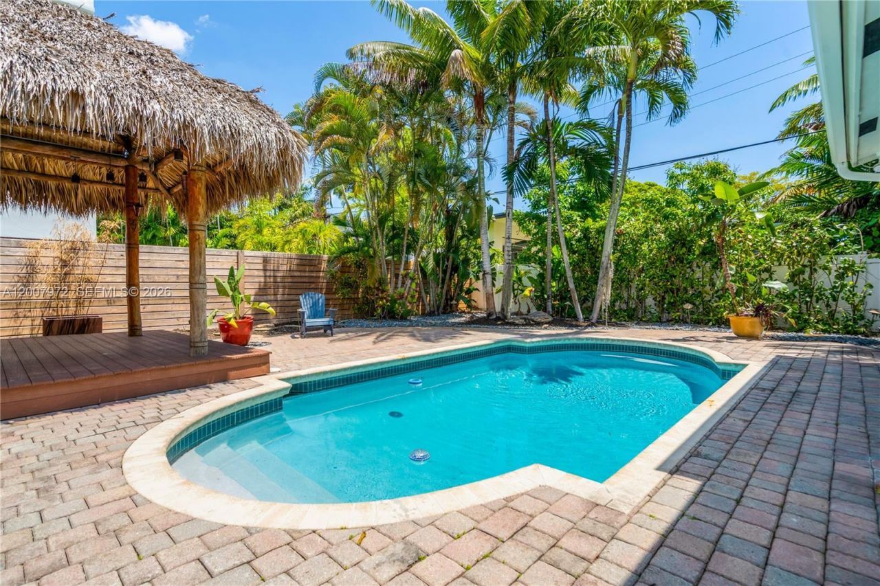 720 NE 17th Ter, Fort Lauderdale, FL 33304 Photo