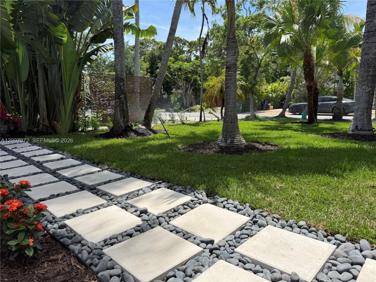 720 NE 17th Ter, Fort Lauderdale, FL 33304 Photo
