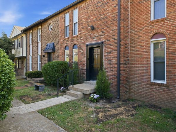 408 Huntington Ridge Dr, Nashville, TN 37211
