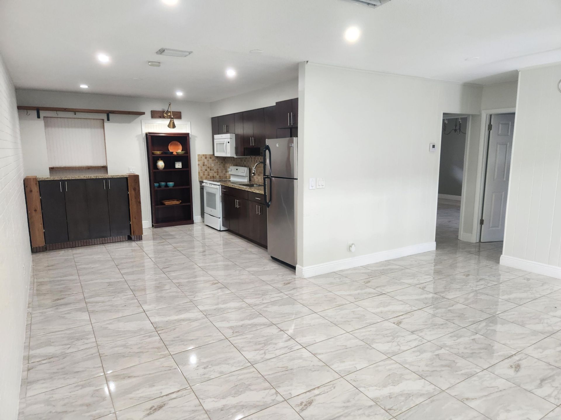 452 Martin Avenue, Unit B, Greenacres, FL 33463 Photo