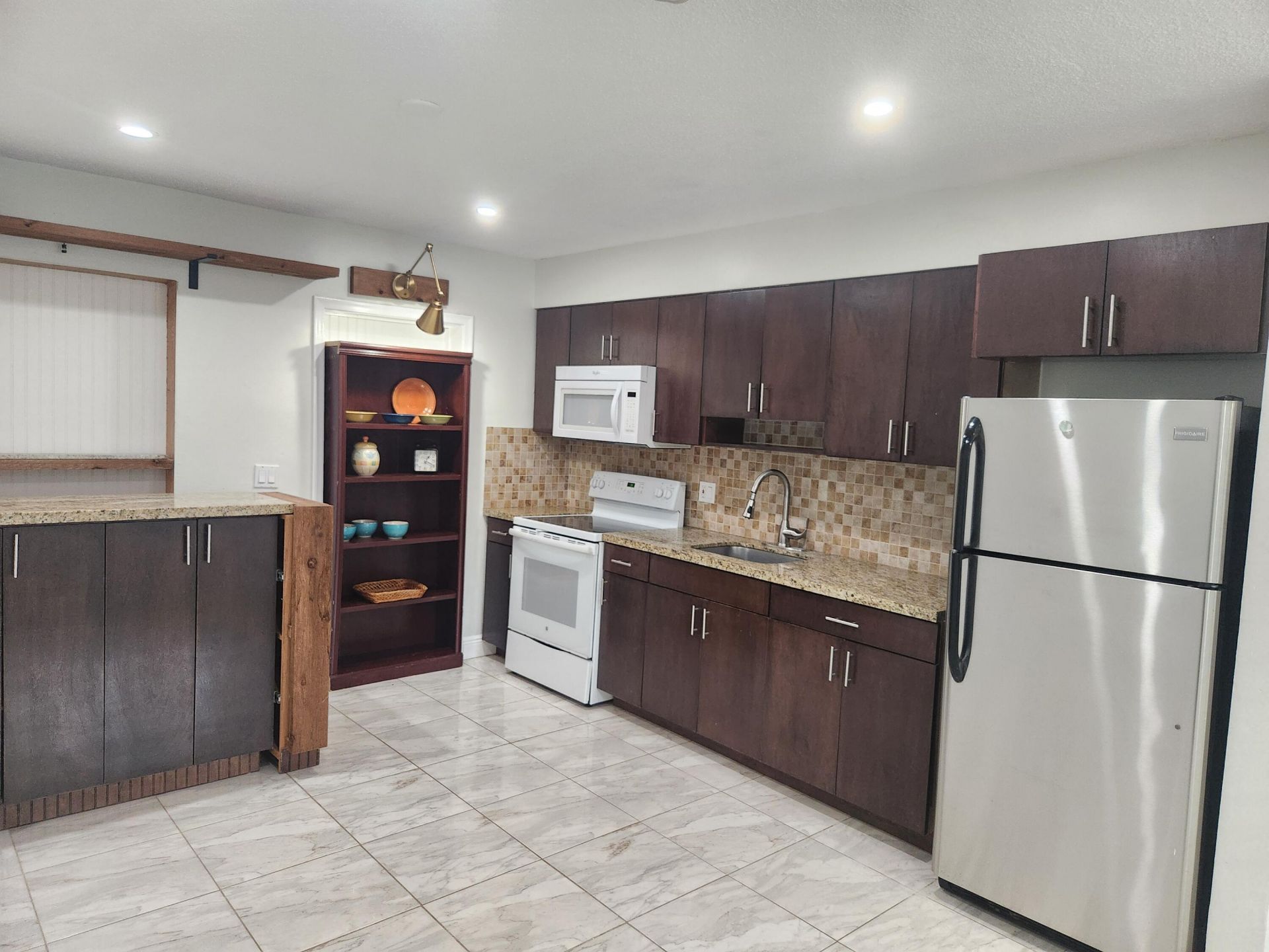 452 Martin Avenue, Unit B, Greenacres, FL 33463 Photo