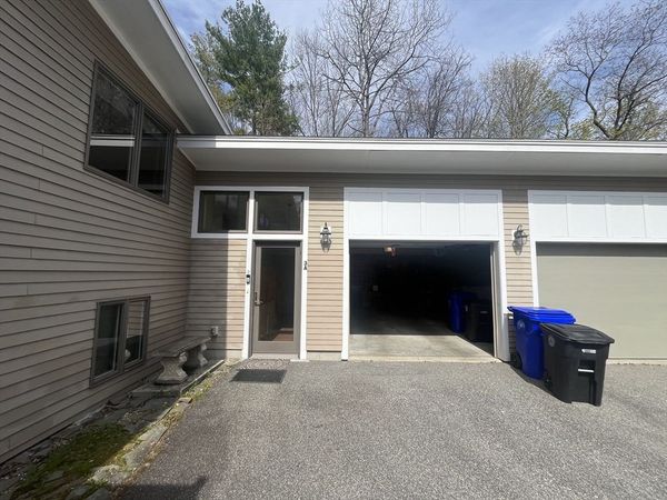 3A Robinson Drive, Unit A, Bedford, MA 01730