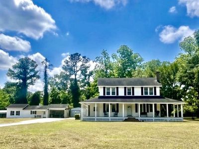 6068 Charleston Highway, Walterboro, SC 29488