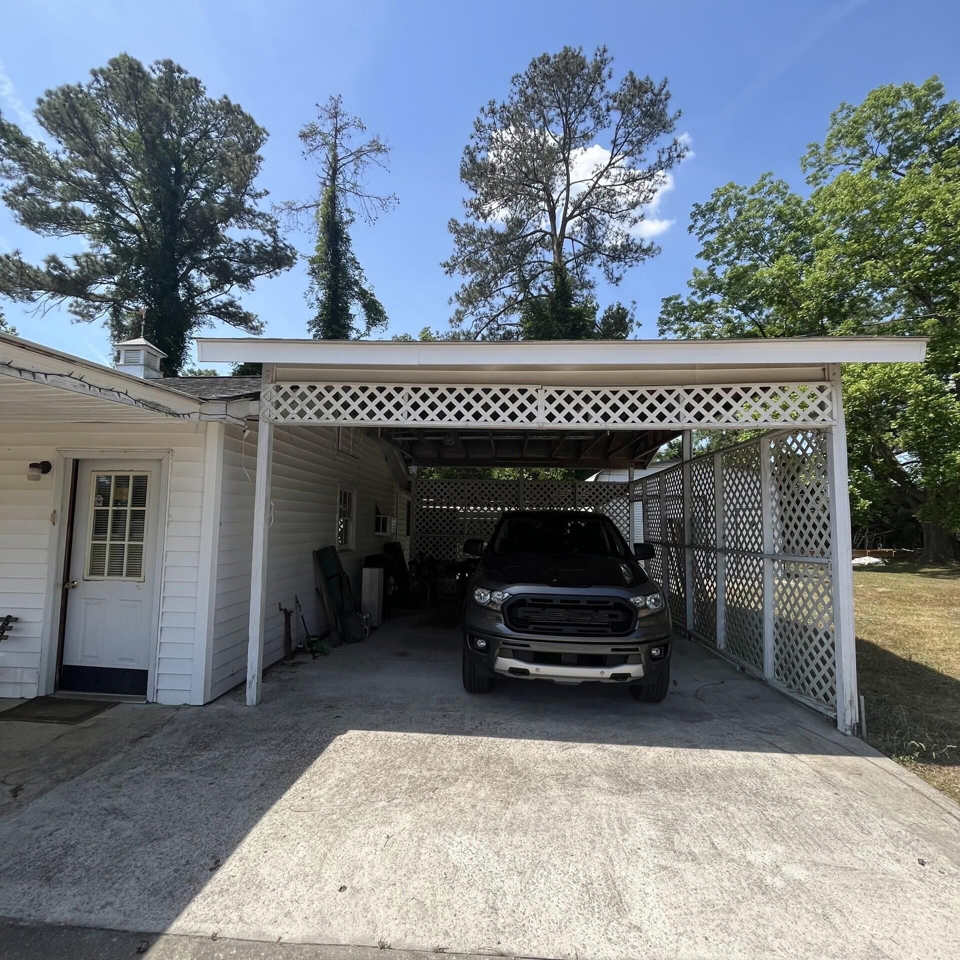 6068 Charleston Highway Photo 36