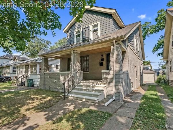 210 W Webster Street, Ferndale, MI 48220