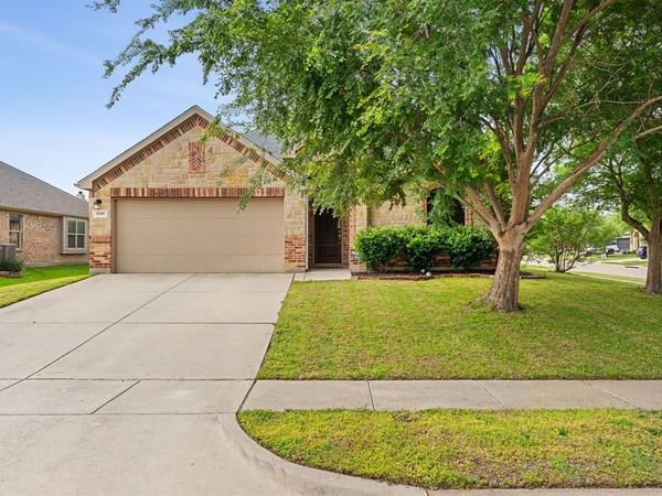 1341 Hearthstone Drive , Burleson, TX 76028