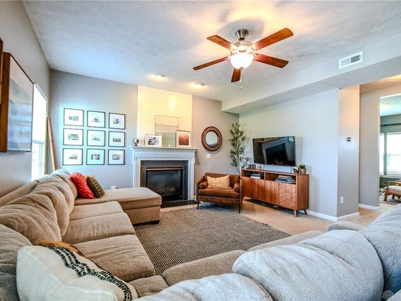 2457 Sunset Maple Drive, Tipp City, OH 45371 Photo 11