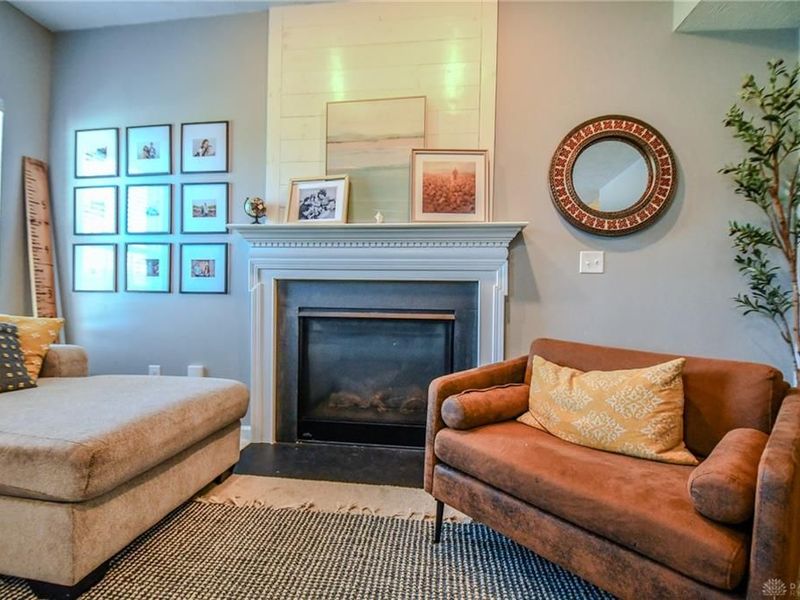 2457 Sunset Maple Drive, Tipp City, OH 45371 Photo 12