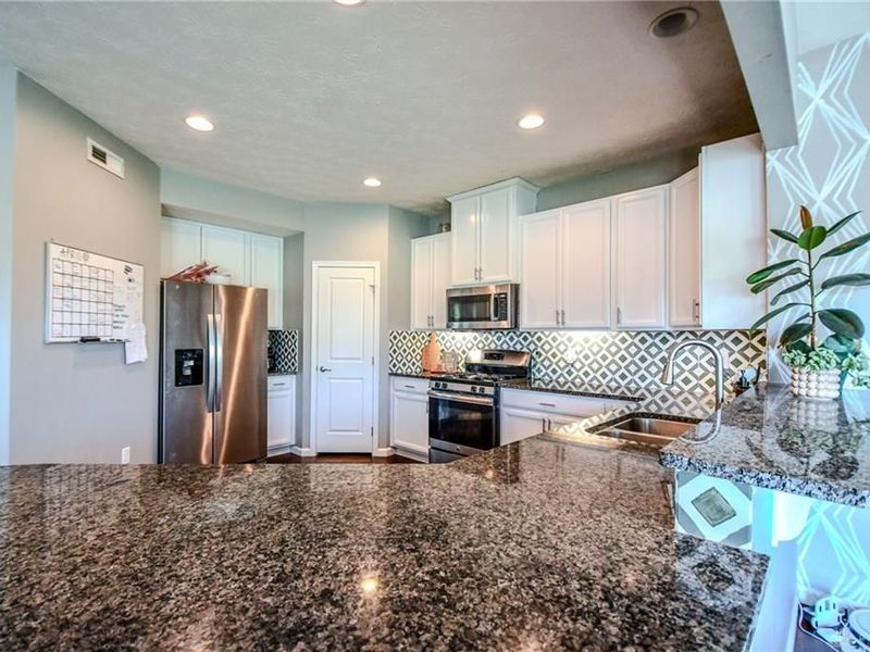 2457 Sunset Maple Drive, Tipp City, OH 45371 Photo 16