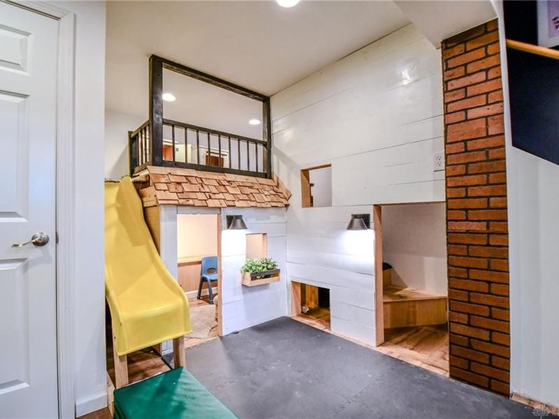 2457 Sunset Maple Drive, Tipp City, OH 45371 Photo 34