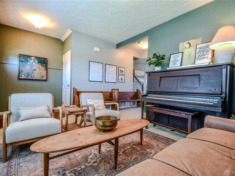 2457 Sunset Maple Drive, Tipp City, OH 45371 Photo 7