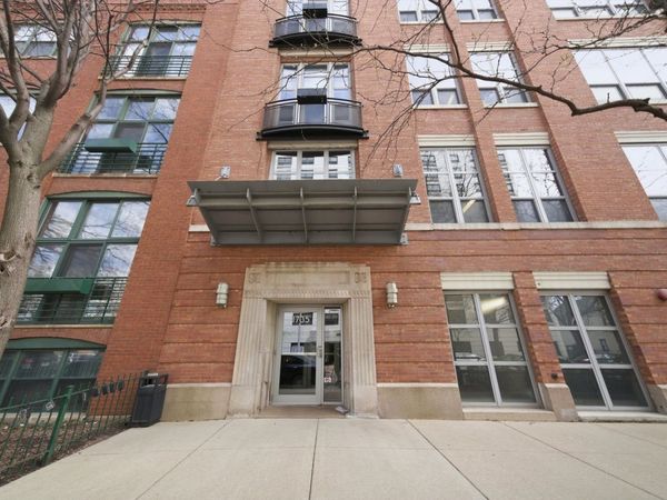 1735 N Paulina Street , Unit 605, Chicago, IL 60622