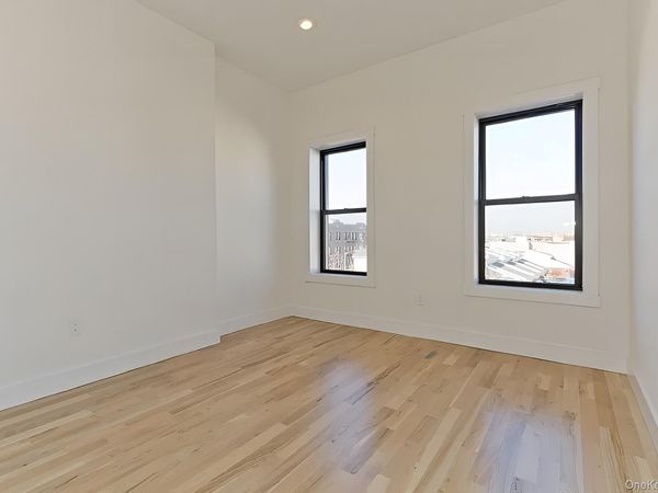 78 Hull Street , Unit 3, Brooklyn, NY 11233