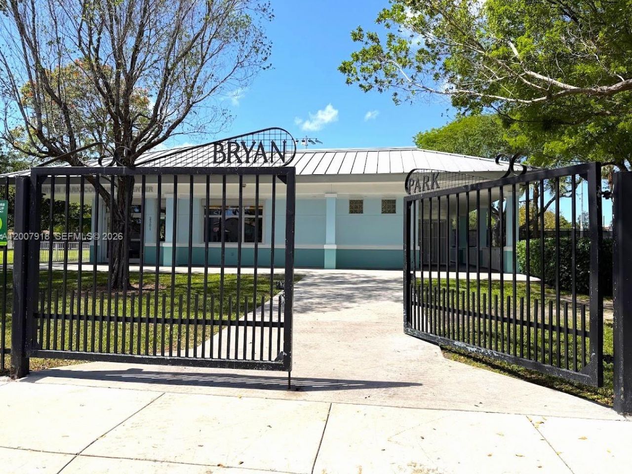 2272 SW 13th St , Miami, FL 33145 Photo