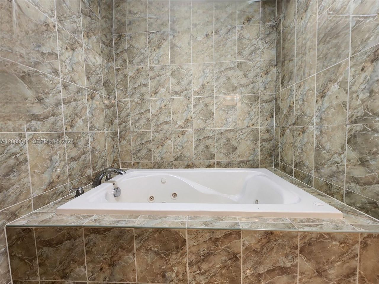 2030 S Ocean Dr , Unit 2026, Hallandale Beach, FL 33009 Photo