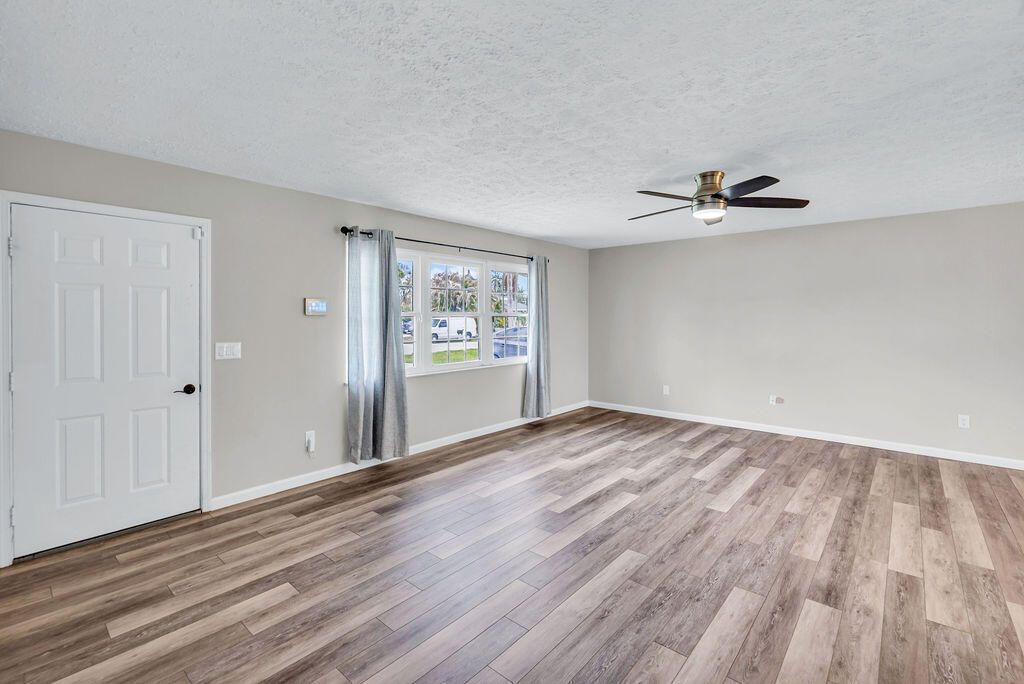 2592 SE Grand Drive, Port Saint Lucie, FL 34952 Photo