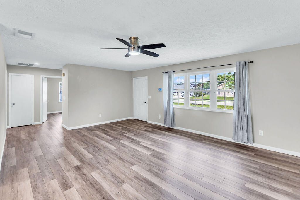 2592 SE Grand Drive, Port Saint Lucie, FL 34952 Photo