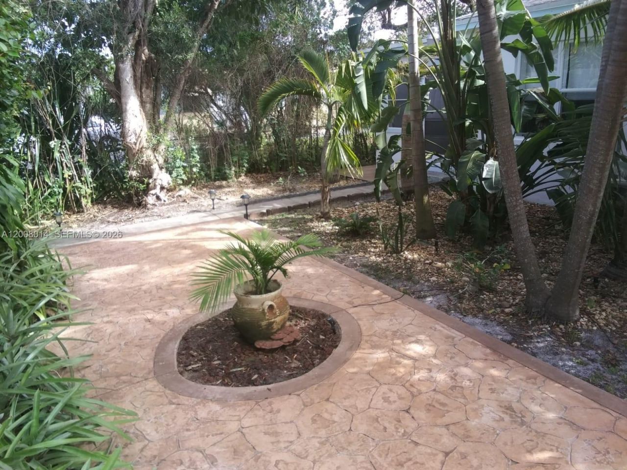 1220 NE 128th St , North Miami, FL 33161 Photo