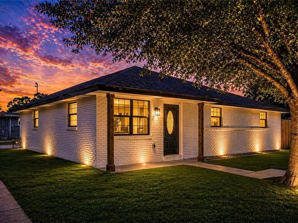 600 CENTRAL Avenue, Jefferson, LA 70121