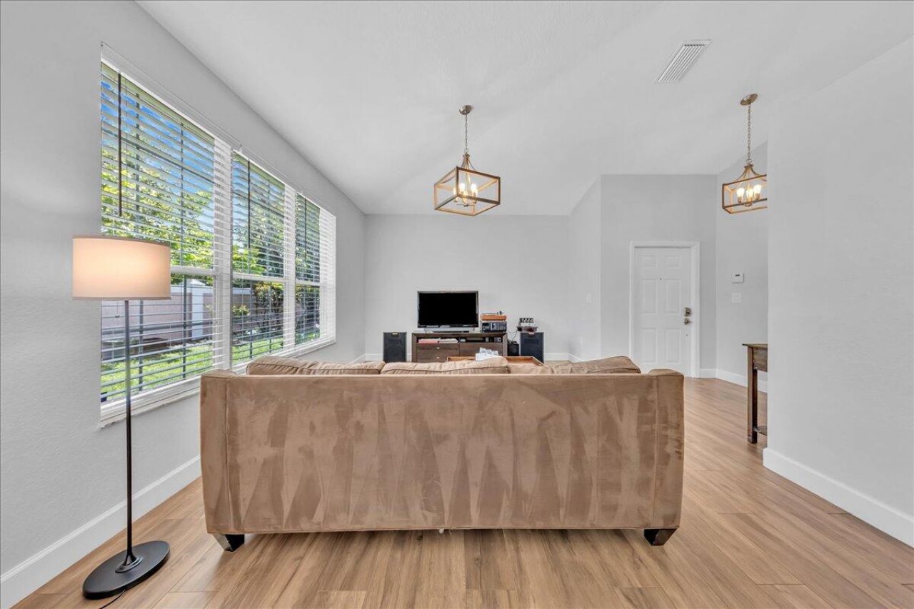 7600 S Aragon Boulevard, Unit 3, Sunrise, FL 33322 Photo