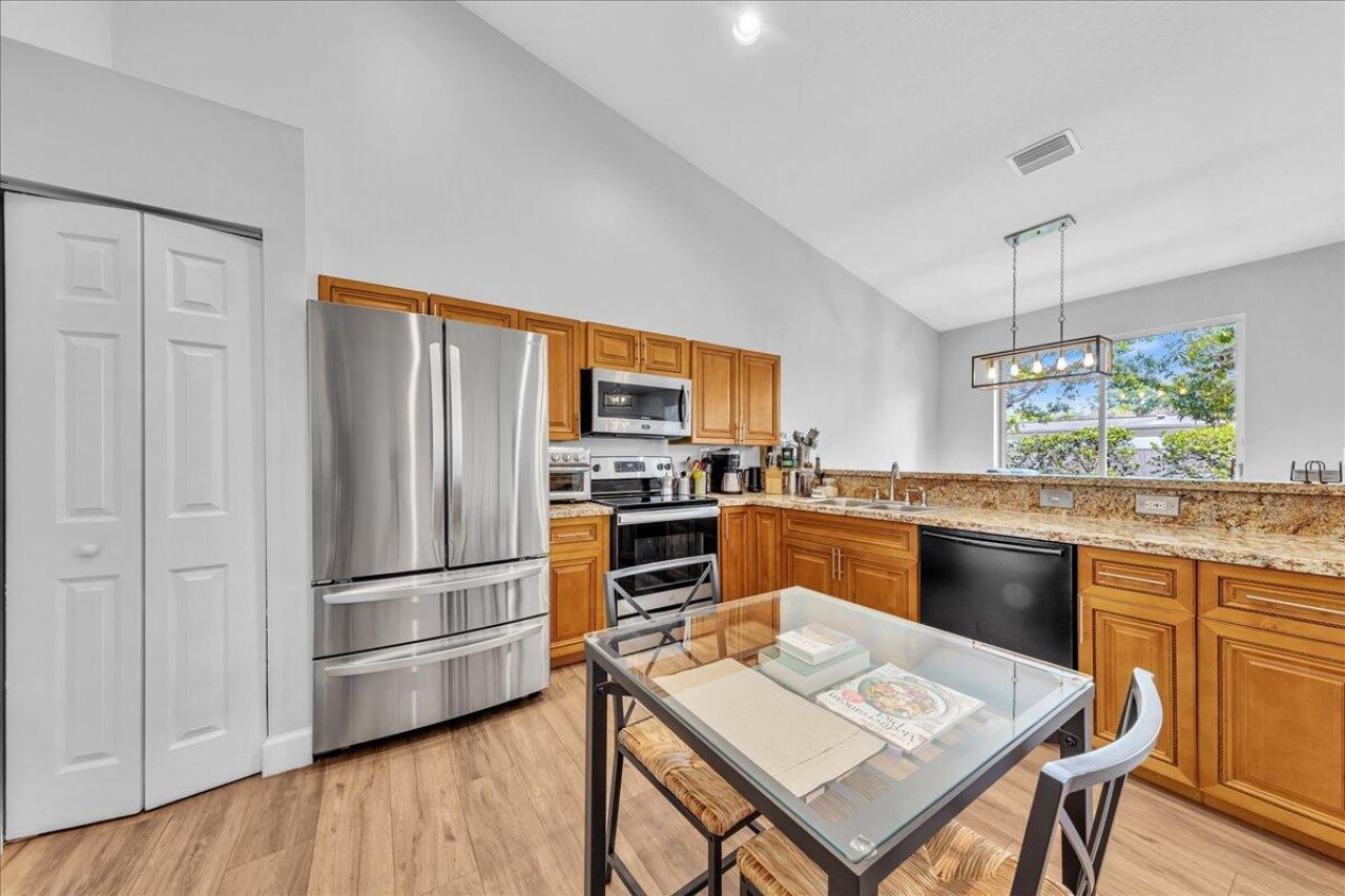 7600 S Aragon Boulevard, Unit 3, Sunrise, FL 33322 Photo