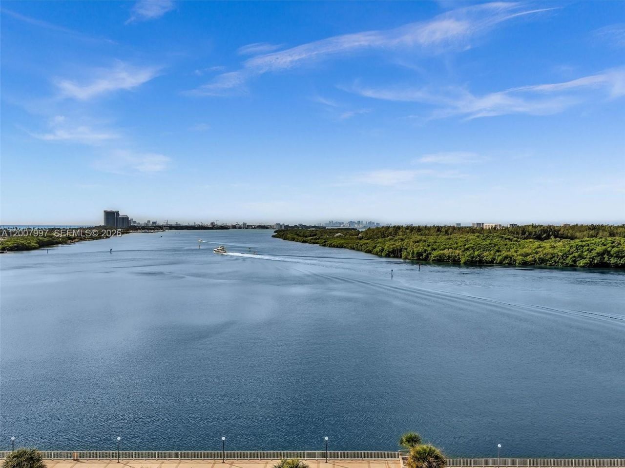300 Bayview Dr, Unit 902, Sunny Isles Beach, FL 33160 Photo