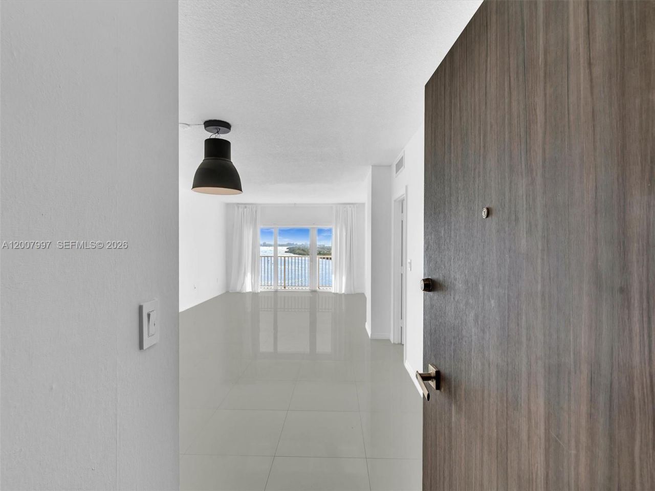 300 Bayview Dr, Unit 902, Sunny Isles Beach, FL 33160 Photo