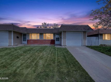 1706 Sue Way, Sparks, NV 89431 Photo