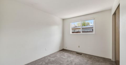 1706 Sue Way, Sparks, NV 89431 Photo