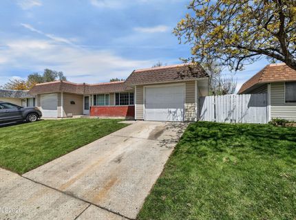 1706 Sue Way, Sparks, NV 89431 Photo