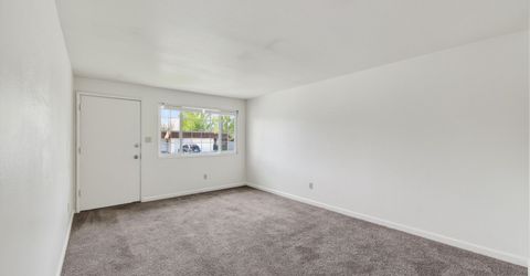 1706 Sue Way, Sparks, NV 89431 Photo