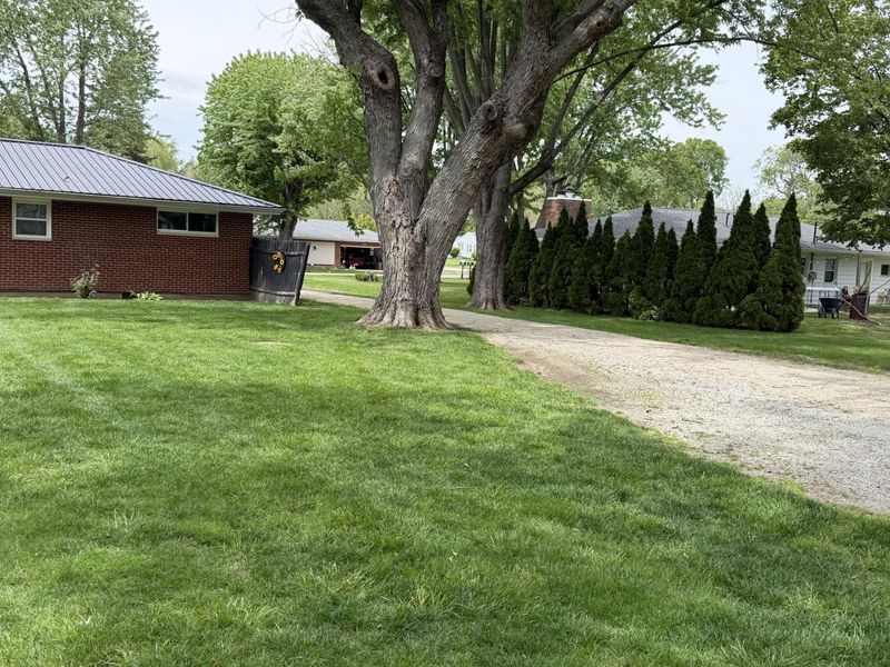 344 Greenacres Drive, Springfield, OH 45504 Photo 4