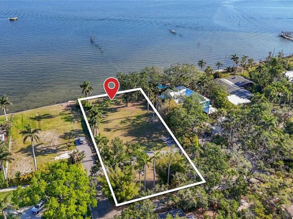 408 31ST STREET NW, BRADENTON, FL 34205