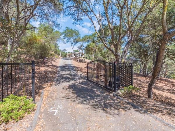 18795 Rea Avenue, Aromas, CA 95004