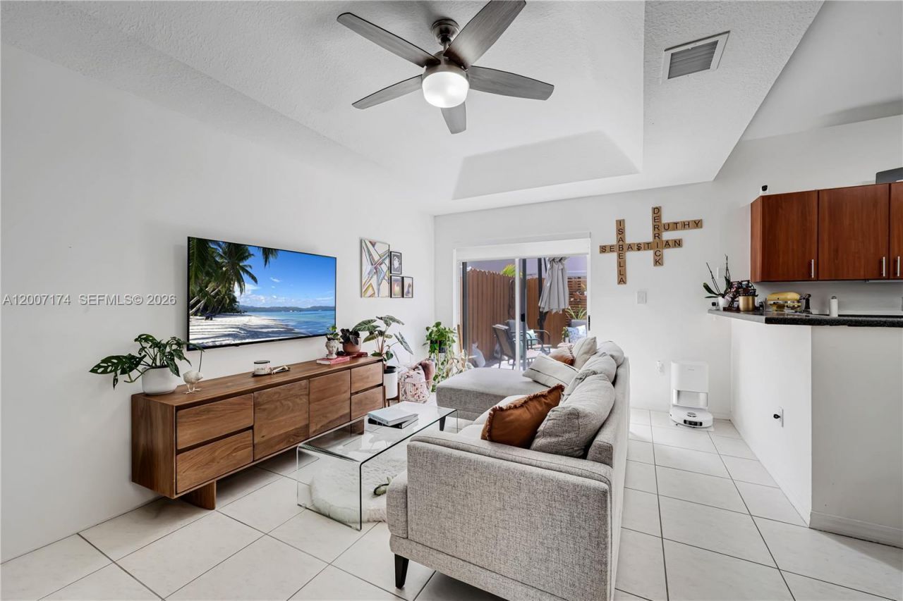 8331 SW 124th Ave , Unit 105-14, Miami, FL 33183 Photo
