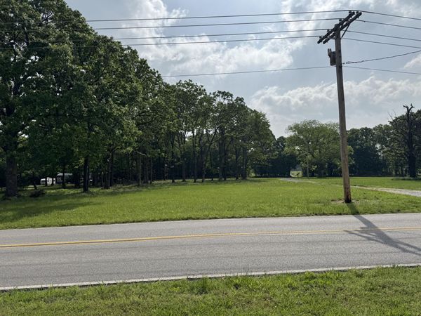 2125 Sumac Road, Grove, OK 74344